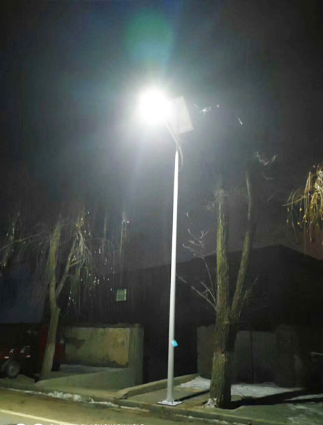 积石山县米东太阳能路灯项目