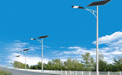 农村道路装米东太阳能路灯选多大瓦数实测 农村道路装米东太阳能路灯选多大瓦数实测